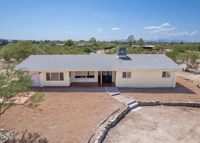 Property at 8945 E 20th St, Tucson, AZ 85710, 3 beds, 2 baths