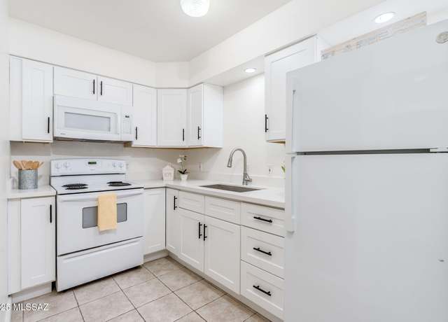 Property at 1600 N Wilmot Rd #155, Tucson, AZ 85712, 1 bath