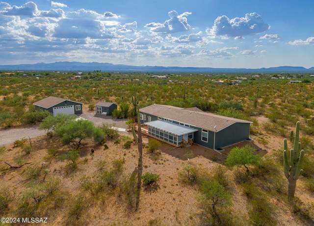 Property at 17340 S Kolb Rd, Sahuarita, AZ 85629, 4 beds, 2.5 baths