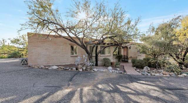 Photo of 6750 N Longfellow Dr, Tucson, AZ 85718