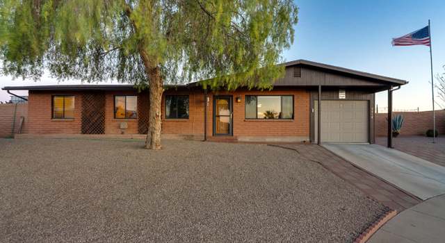 Photo of 7618 E Logan Dr, Tucson, AZ 85730