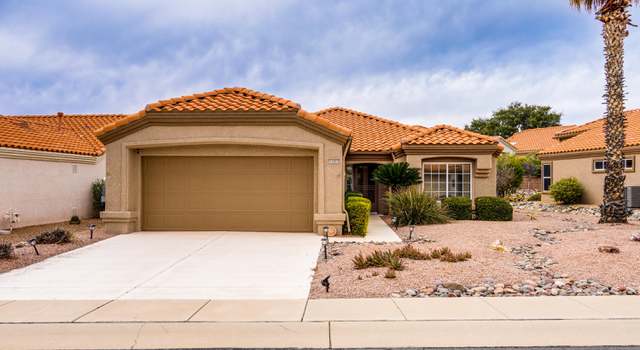 Photo of 13957 N Trade Winds Way, Oro Valley, AZ 85755