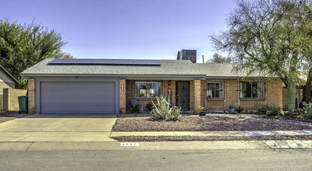 Photo of 3237 W Bayleaf Dr, Tucson, AZ 85741