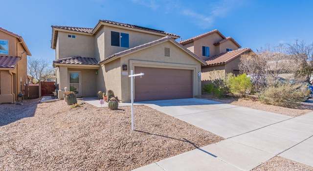 Photo of 475 W Amber Hawk Ct, Green Valley, AZ 85614