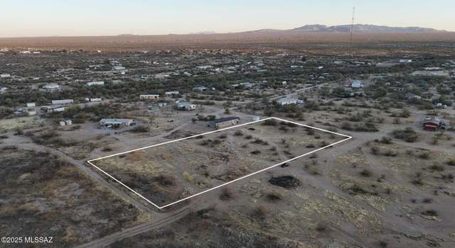 Photo of 9038 S Honeysuckle Farm Trl, Tucson, AZ 85735
