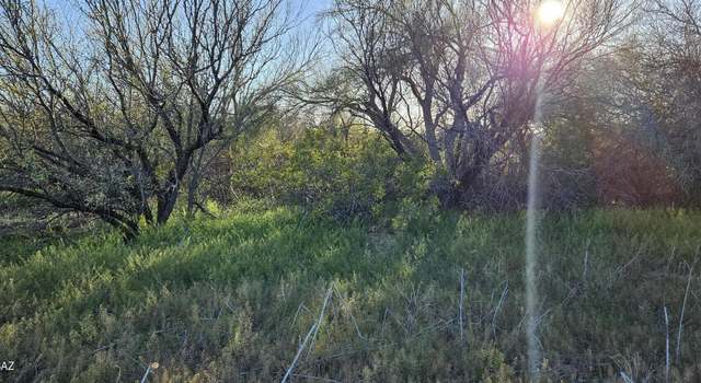 Photo of 17395 W Fiddler Dr, Tucson, AZ 85735