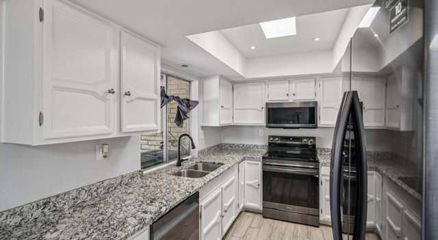 Photo of 2439 N Shade Tree Cir, Tucson, AZ 85715