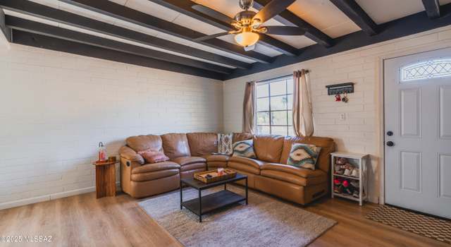 Photo of 2226 E Warwick Vis, Tucson, AZ 85713