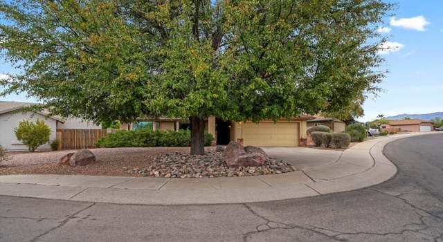 Photo of 1424 W Canyon Shadows Ln, Tucson, AZ 85737