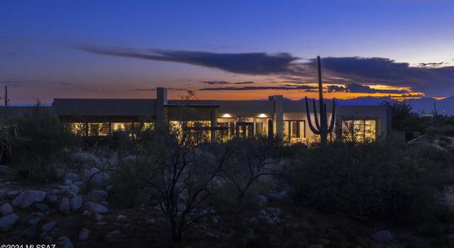 Photo of 8005 N Barrel Cactus Dr, Tucson, AZ 85718