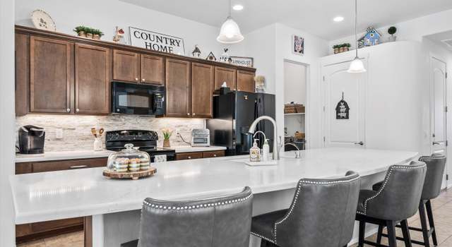 Photo of 9561 E Ventaso Cir, Tucson, AZ 85715