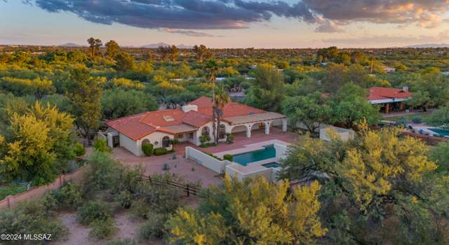 Photo of 2071 N Powder Horn Dr, Tucson, AZ 85749