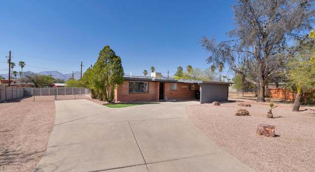 Photo of 8105 E Beverly St, Tucson, AZ 85710