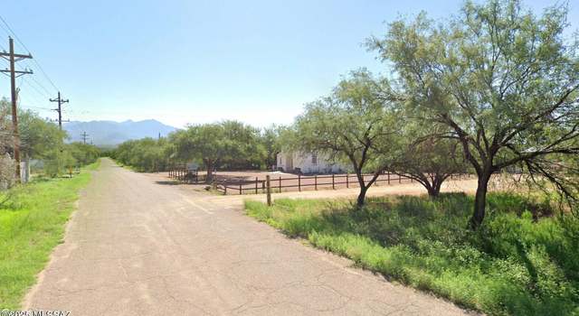 Photo of 15 Amado Montosa Rd, Amado, AZ 85645