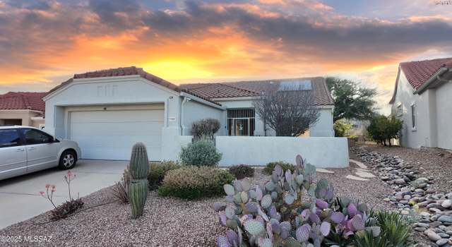 Photo of 13941 N Willow Bend Dr, Oro Valley, AZ 85755