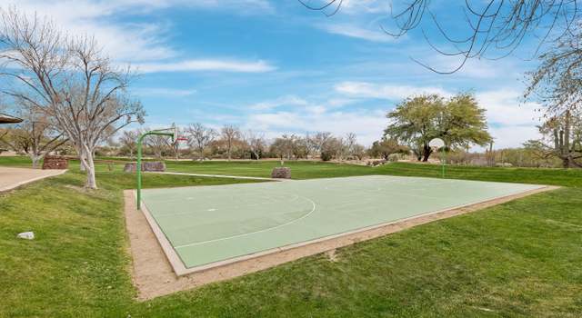 Photo of 5543 W Dove Loft Dr, Marana, AZ 85658