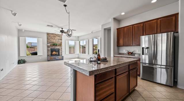 Photo of 11947 N Mesquite Hollow Dr, Oro Valley, AZ 85737