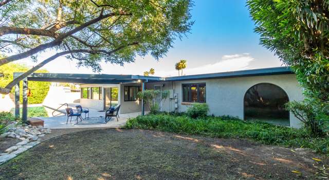 Photo of 7601 E Sabino Vista Dr, Tucson, AZ 85750