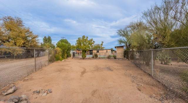 Photo of 1824 S Prudence Pl, Tucson, AZ 85710