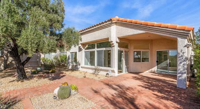 Photo of 13933 N Desert Butte Dr, Oro Valley, AZ 85755