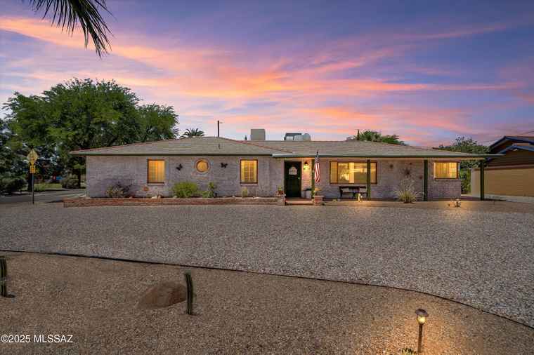 Photo of 5325 E Burns St Tucson, AZ 85711