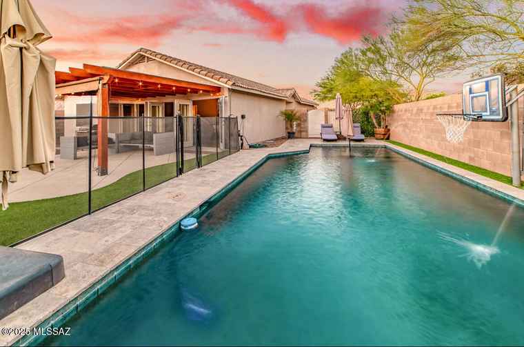 Photo of 3297 W Corte Albor Tucson, AZ 85745