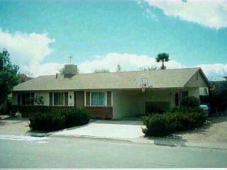 2666 W Vereda Roja, Drexel Heights, AZ 85746 3 Bedroom House for