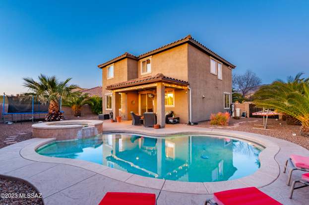 1623 E Charouleau Pl, Oro Valley, AZ 85737 | MLS# 22318830 | Redfin