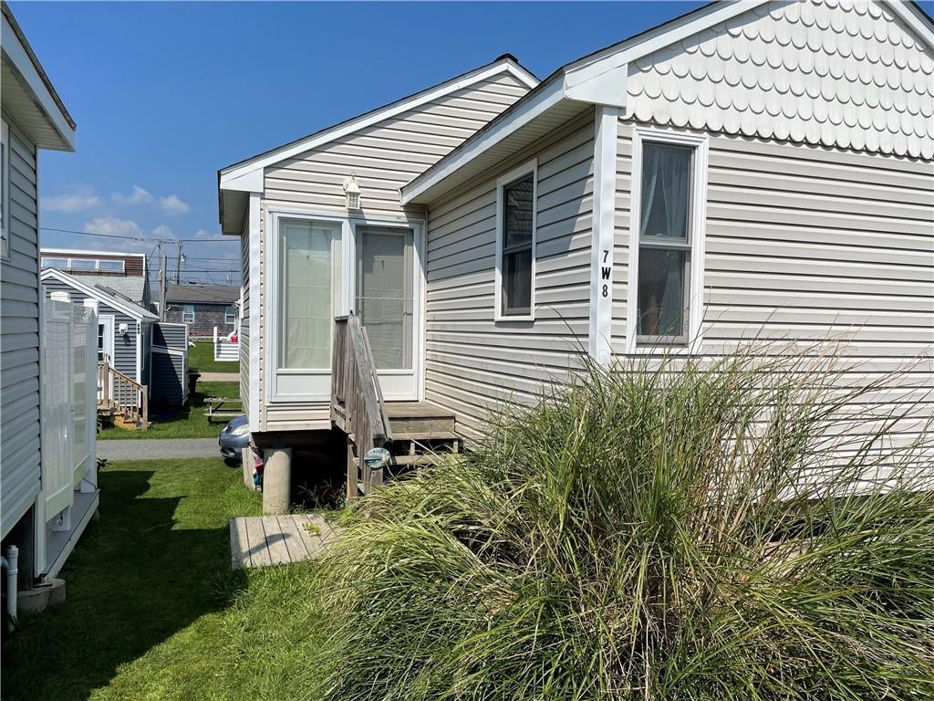 240 7w 8 Roy Carpenter Beach Rd, South Kingstown, RI 02887 MLS