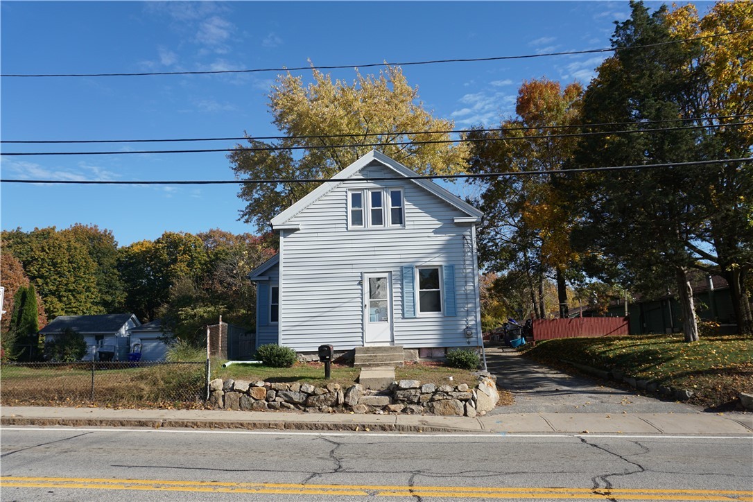 63 Providence St, West Warwick, RI 02893 MLS 1347256 Redfin