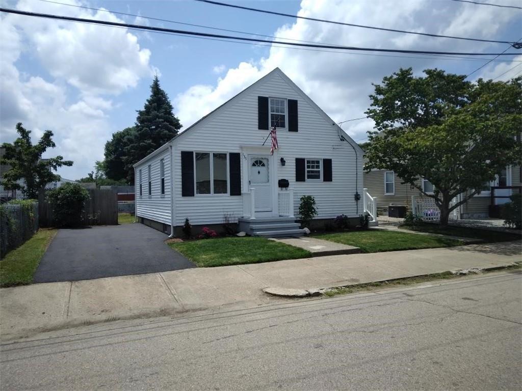135 Campbell St, Pawtucket, RI 02861 MLS 1338673 Redfin