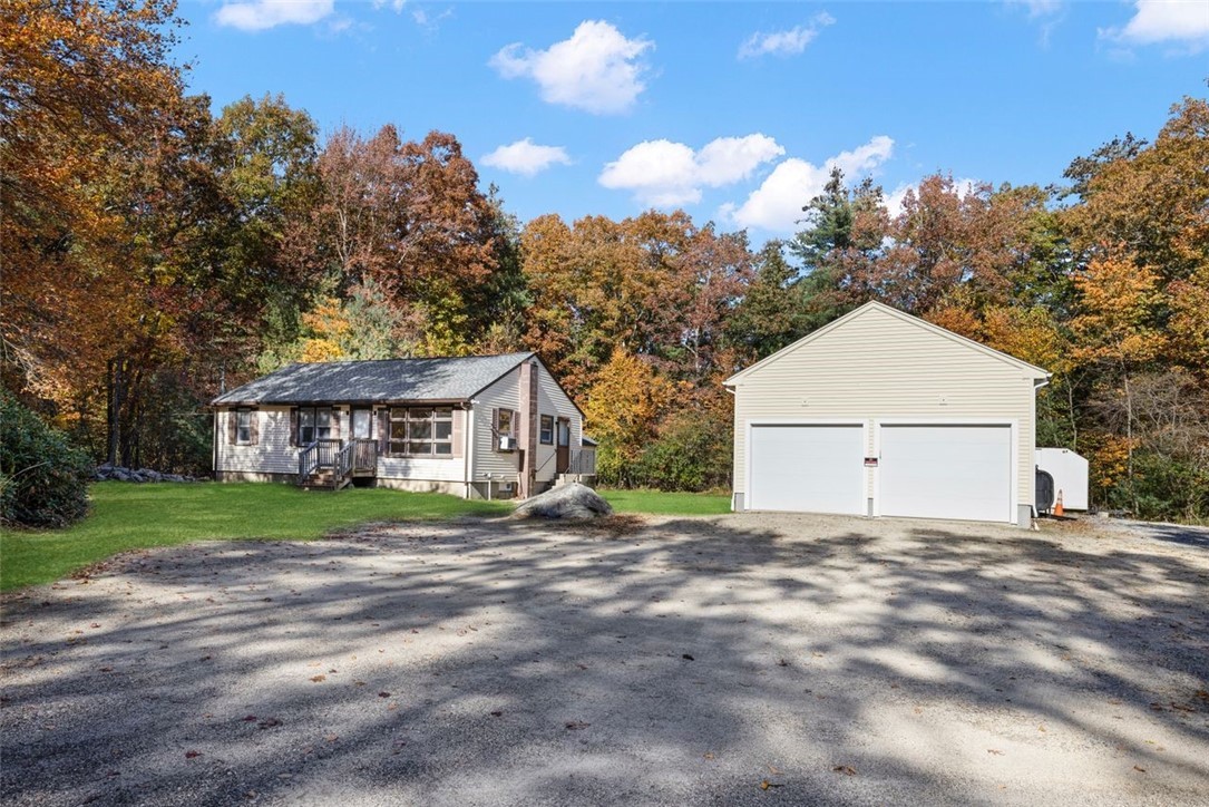 505 Log Rd, Smithfield, RI 02917 MLS 1346952 Redfin