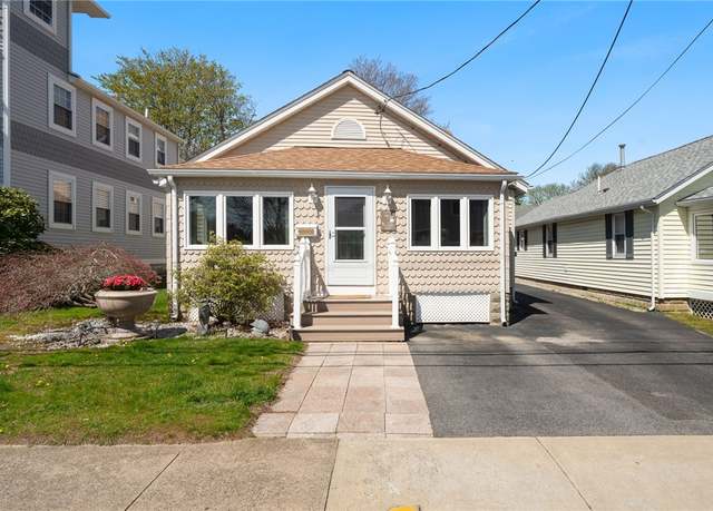 Property at 63 Boon St, Narragansett, RI 02882, 4 beds, 2 baths