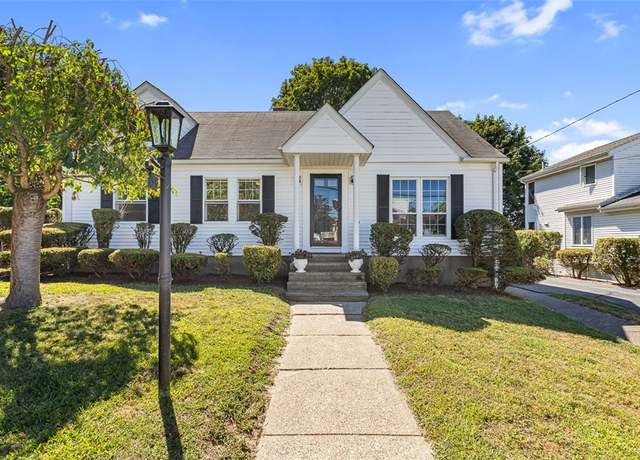 Property at 135 Leo Ave, Providence, RI 02904, 3 beds, 1 bath