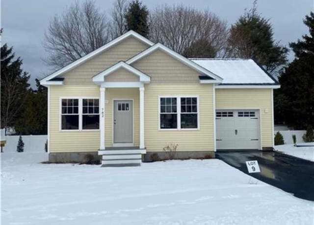 Property at 782 Sachem Rd, North Kingstown, RI 02852, 2 beds, 1 bath