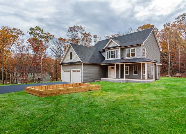 Property at 44 Saddlebrook Dr, Warwick, RI 02818, 4 beds, 2.5 baths