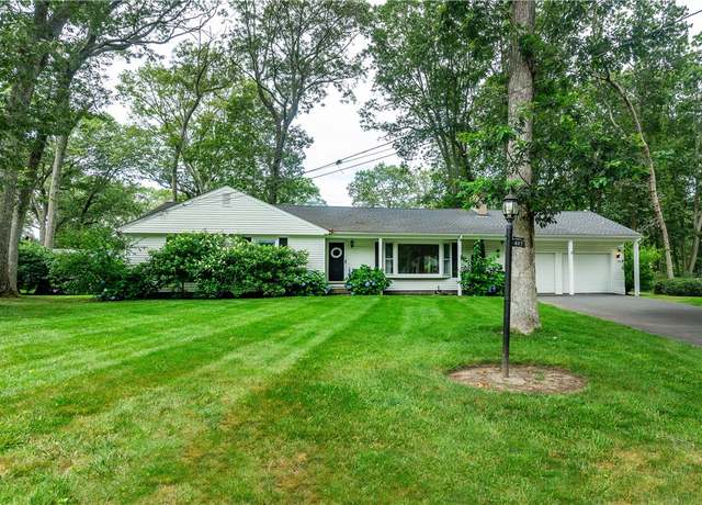 Property at 407 Red Chimney Dr, Warwick, RI 02886, 3 beds, 2 baths