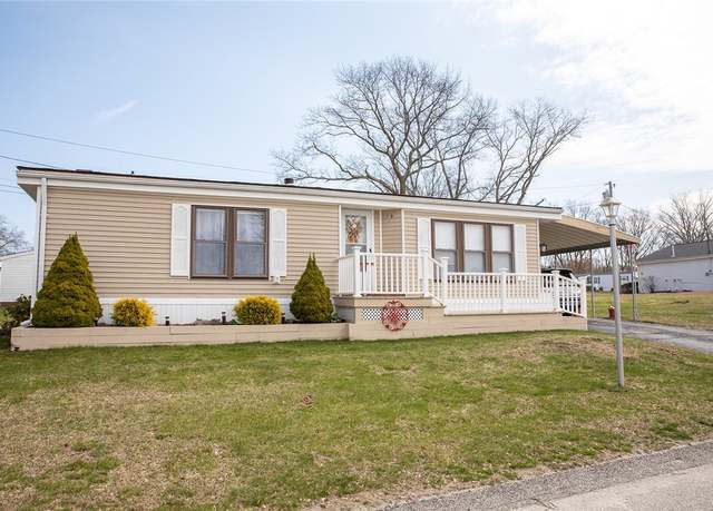 Property at 7 Lane D Dr, Coventry, RI 02816, 2 beds, 2 baths