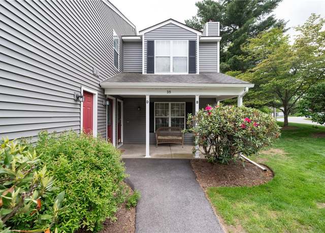 Property at 18 Pond Ct Unit B, North Providence, RI 02904, 2 beds, 1.5 baths