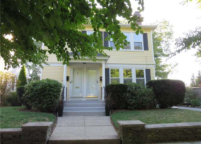 Property at 561 Wayland Ave Unit A, Providence, RI 02906, 2 beds, 1 bath