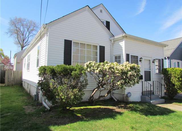 Property at 64 Bradley St, Providence, RI 02908, 2 beds, 1 bath