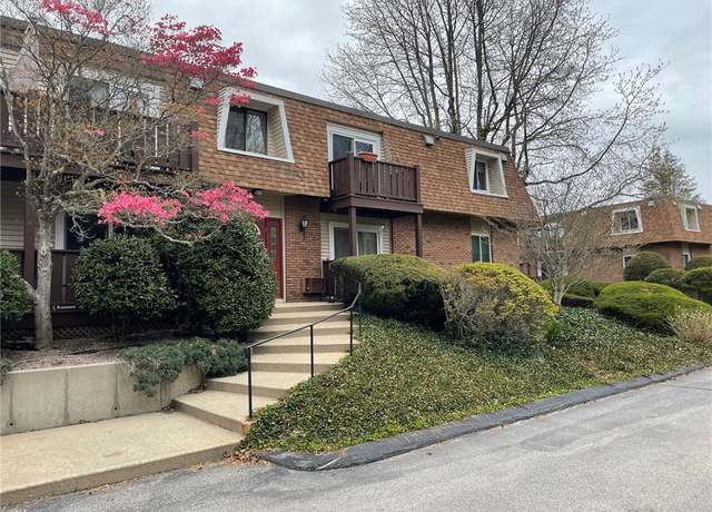 Property at 25 School St Unit 2S, Westerly, RI 02891, 2 beds, 1 bath
