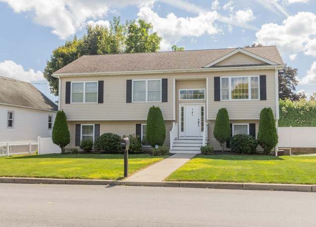 Property at 41 Vigilant Street St, Cranston, RI 02920, 3 beds, 3 baths