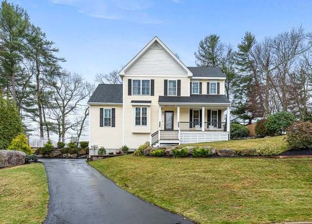 Property at 35 South Pond Dr, Coventry, RI 02816, 3 beds, 2.5 baths