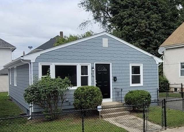 Property at 357 Smith St, Cranston, RI 02905, 3 beds, 1 bath