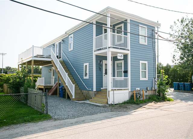 Property at 11 Merton Rd, Newport, RI 02840, 4 beds, 2 baths