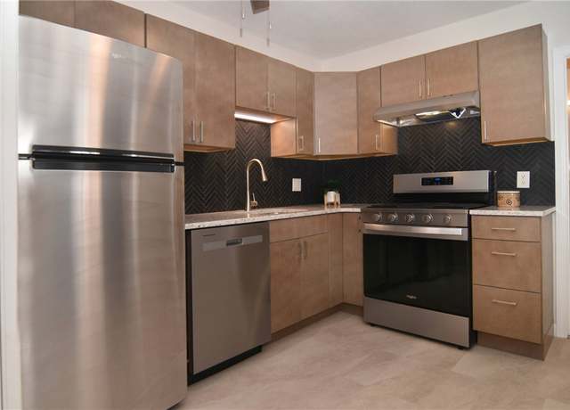 Property at 132 Hoffman Ave #202, Cranston, RI 02920, 2 beds, 1 bath