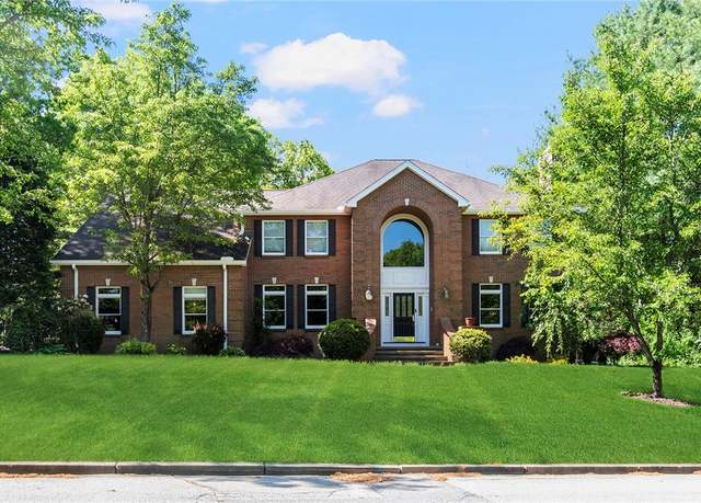 Property at 15 Preakness Dr, Lincoln, RI 02865, 4 beds, 3.5 baths