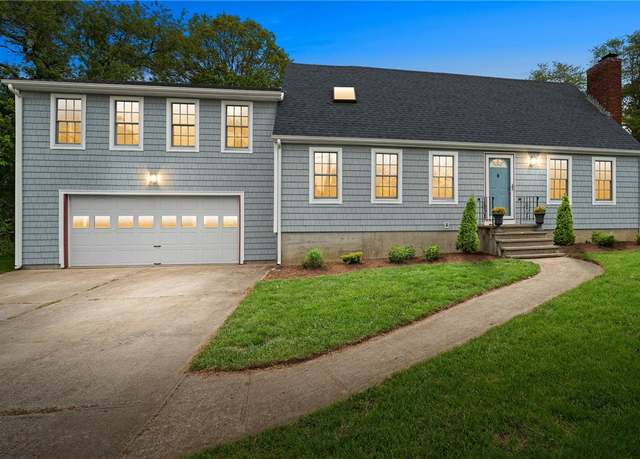 Property at 133 Old Pine Rd, Narragansett, RI 02882, 4 beds, 2 baths