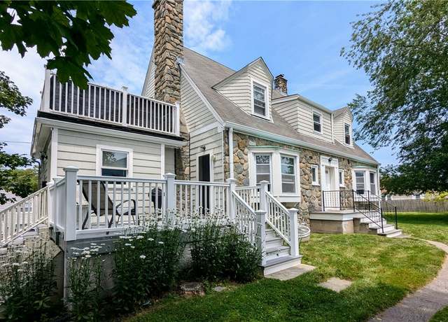 Property at 23 Smith Ave #2, Newport, RI 02840, 2 beds, 1 bath